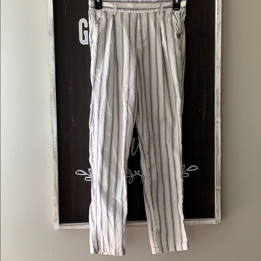 Striped crop pants